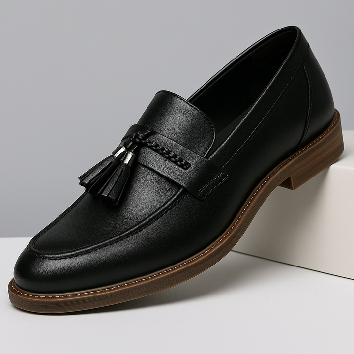 Leren Loafers ar bumbām