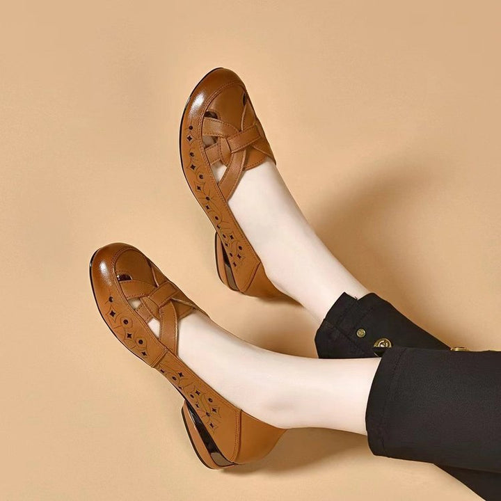 Marta | Zapatos de cuero deslizables con cortes