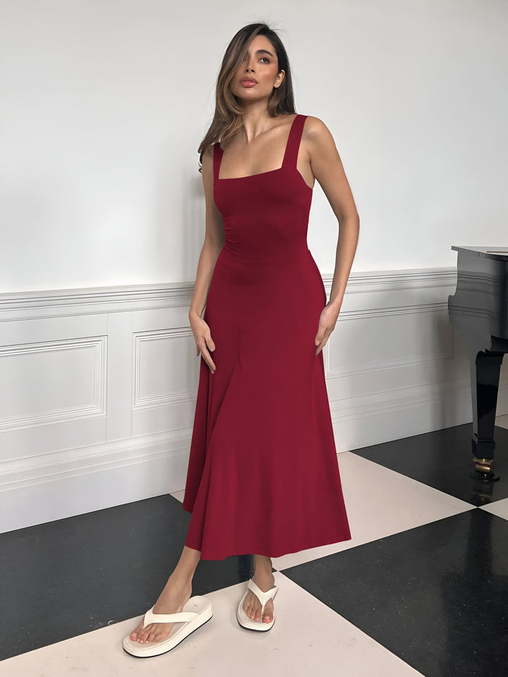 Siglinde™ – Moderns Midi Kleita
