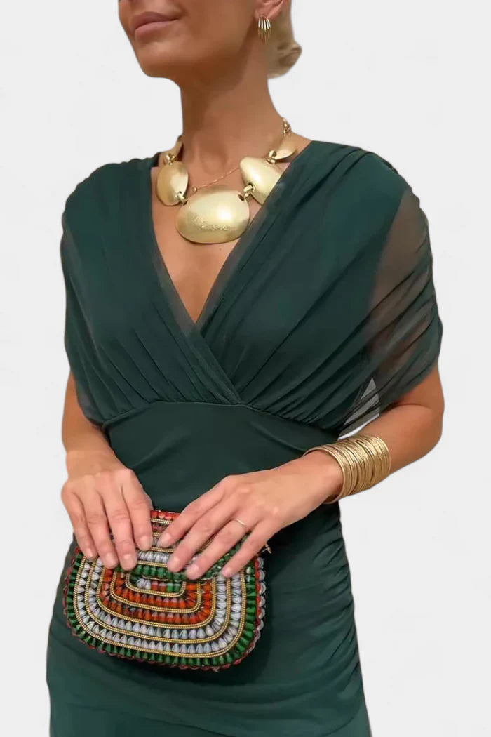Louise | Eleganta Maxi Kleita ar V veida Izgriezumu